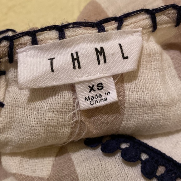 THML Embroidered Floral Top Size XS - Picture 7 of 8